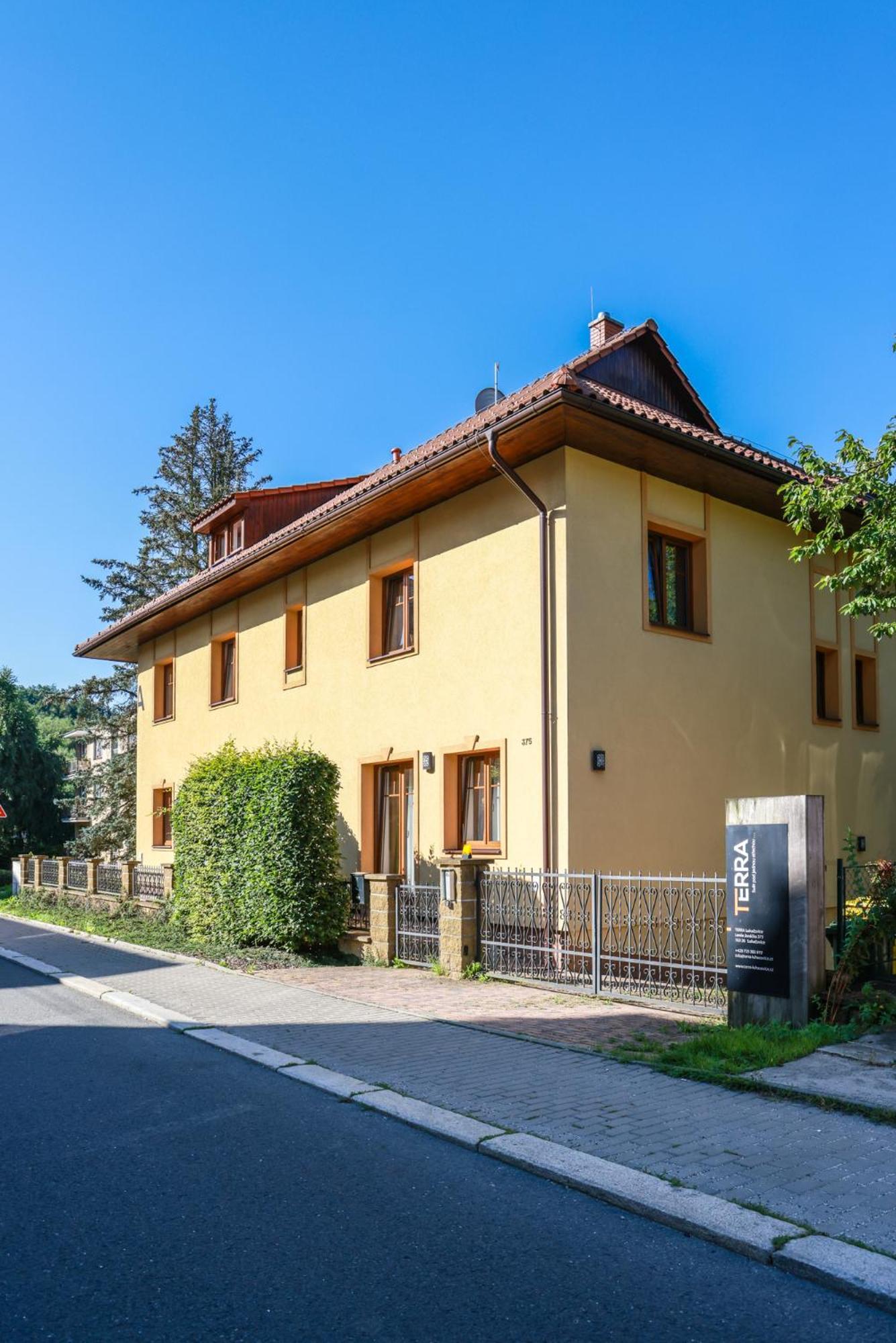 Vila Terra Luhačovice Exteriör bild
